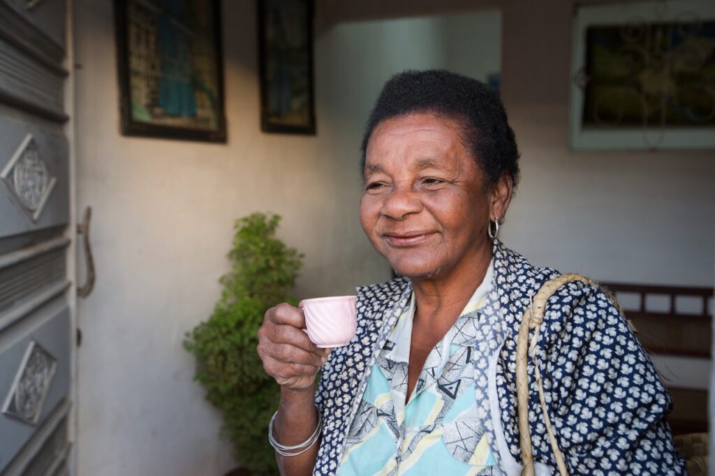 woman drinking tea